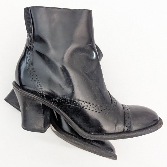 🖤 Kenneth Cole Zip Up Heeled Booties - Size 8.5 - Picture 3 of 10